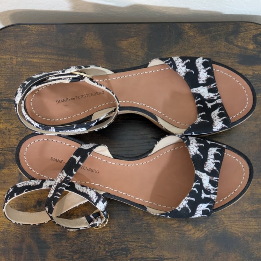Diane Von Furstenberg Odelia Platform Sandals‎ Animal Print Crisscross 9.5M - Picture 7 of 13